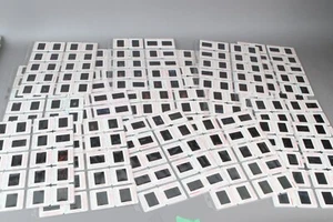 Huge lot of 428 color mounted slides of Courteney Cox 1991-2000 - Picture 1 of 23
