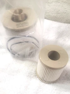 Fuel Filter for Ford F-450 Super Duty 2003-2007 with 6.0L 8cyl Engine - Picture 1 of 7