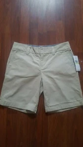 Tommy Hilfiger Walking Shorts Size 4 Beige Shore Khaki Cotton Casual New - Picture 1 of 6