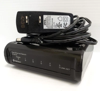 TRENDnet TE100-S5 GreenNet 5 Port Fast Ethernet Switch Network Adapter - Image 1 of 4