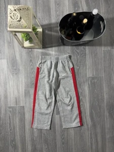 Pantlone NIke vintage bambino/a 5 anni - Picture 1 of 6