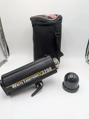 PAUL C. BUFF WHITE LIGHTNING X3200 READ! - Image 1 of 4