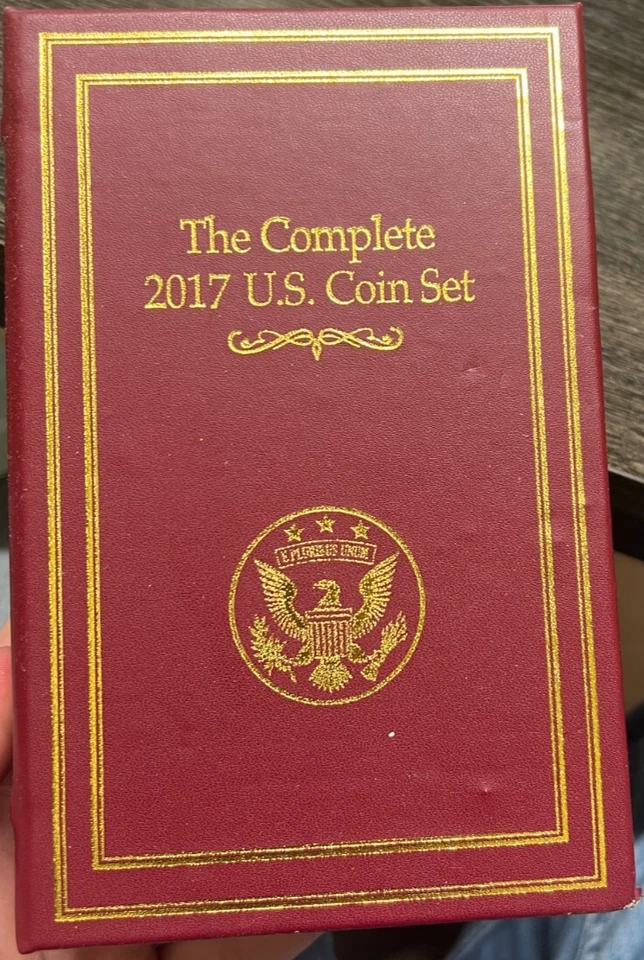 The Complete 2017 U.S. Coin Set Danbury Mint - Image 1 of 1