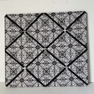 Memo Photo Bulletin Message Board Padded Fabric Ribbon Black & White 17" x 19" - Picture 1 of 5