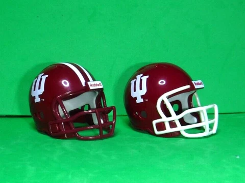 Indiana Hoosiers Pocket Pro Football Helmets Riddell  (2) Cover