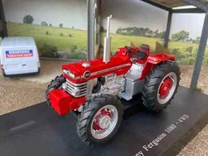 4169 Universal Hobbies 1970 Massey Ferguson 1080 4wd tractor BOXED 1:32 scale - Picture 1 of 6