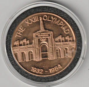 1984 Olympics Medallion Los Angeles Coliseum, CA., USA collectors token - Picture 1 of 2