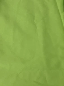Unbranded Cotton Poly Blend Fabric 3.50 yards 44" Wide Bright Green Silky NOS - Picture 1 of 4
