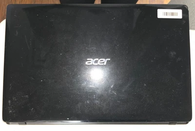 Acer Aspire 5755 Intel i3 Laptop - NO HDD or RAM - Image 1 of 4