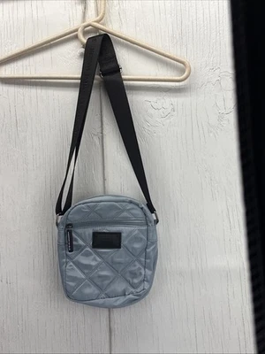 Steve Madden Bwanda Acolchado Azul Bandolera Guitarra Correa Cartera Bolso Foto 1 de 4