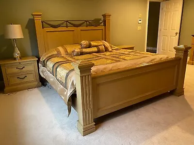 Stanley California King Bedroom Set, bed, dresser, armoire, 2 nightstands - Image 1 of 4