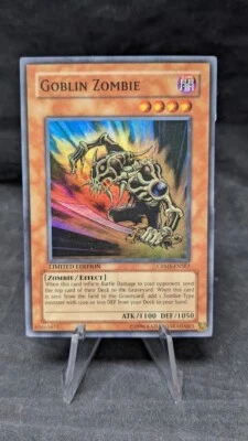 Goblin Zombie CRMS-ENSE2 - Yugioh TCG - Turbo Pack 1 - Misprint Miscut - LP - Image 1 of 4