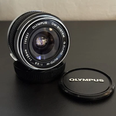 Olympus M-System G.Zuiko Auto-W 28mm f/3.5 Lens With Front/Rear Lens Caps-CLEAN - Image 1 of 4