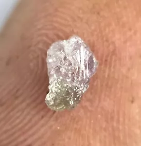 Diamante non tagliato 0,22TCW rosa grigiastro scintillante naturale forma irregolare per gioiello - Foto 1 di 12