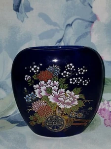 Artmart VASE COBALT BLUE with GOLD ACCENTS ~ FLOWER CART ~ Made in Japan - Picture 1 of 6