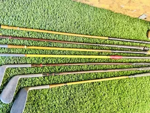 7x Vintage Hickory Golfschläger Eisen Putter Wedge Restposten Bulk Holz selten - Bild 1 von 20