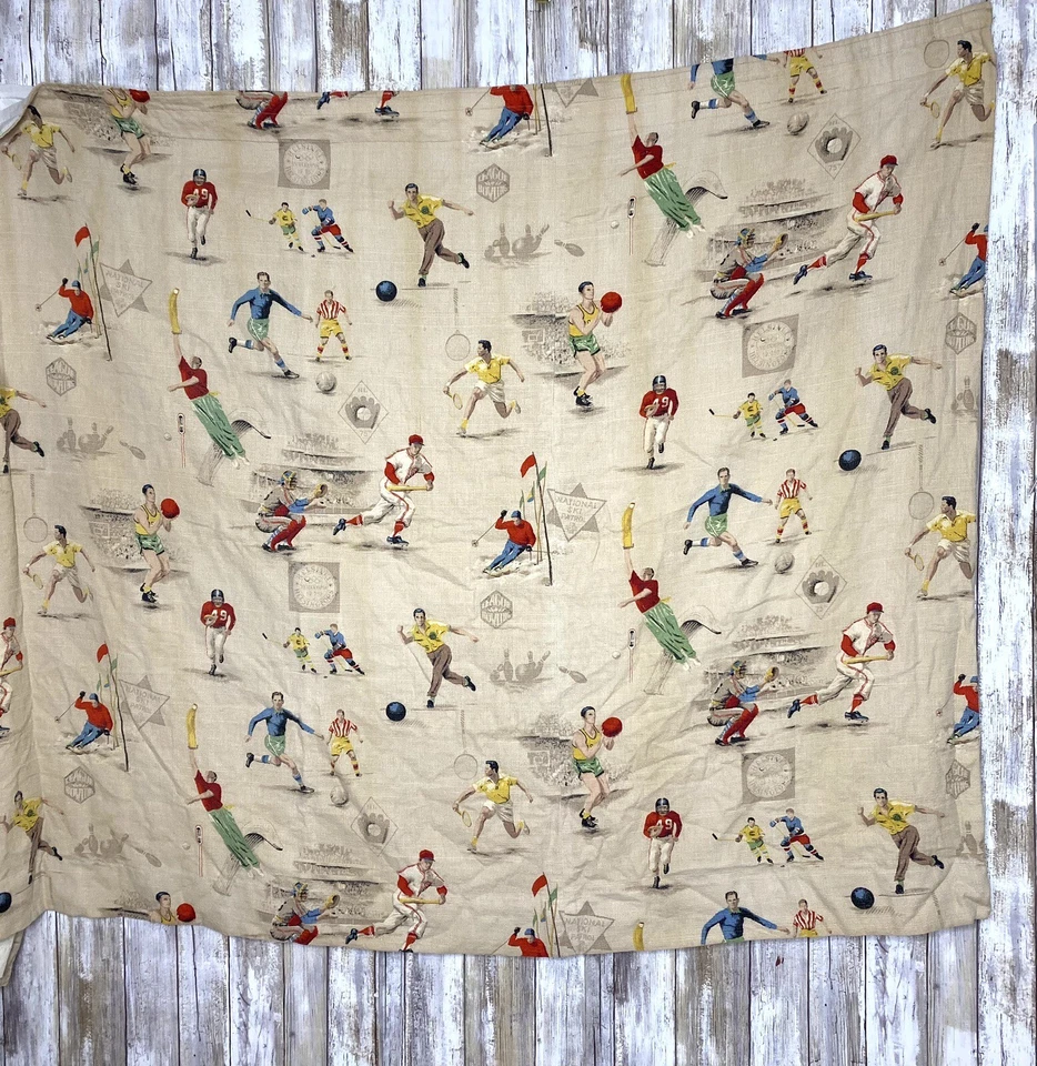 CONJUNTO DE CORTINAS TEMA ESPORTIVO 100% ALGODÃO THE COMPANY STORE - Imagem 1 de 4