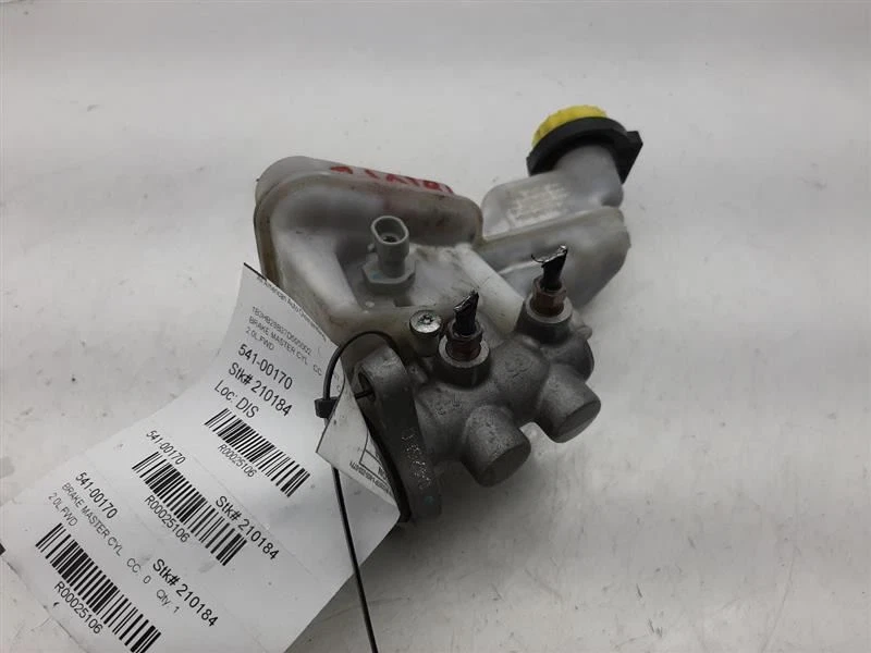 2007 2017 JEEP COMPASS Brake Master Cylinder Classic Style 05175093AA - Image 1 of 4