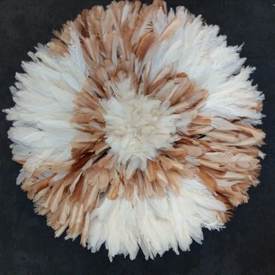 Sombrero Juju 18" Blanco/Marrón Hecho a Mano Tocado Africano Decoración Colgante de Pared, Camerún  Foto 1 de 4