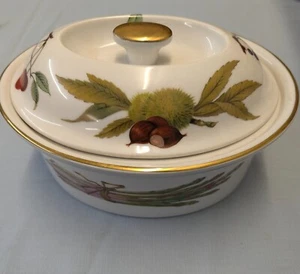 Royal Worcester Evesham Gold Porcelain Large Oval Covered Casserole Dish - Picture 1 of 10