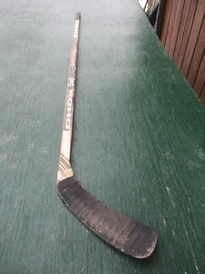 VINTAGE Wooden 57" Long Hockey Stick KOHO TORPEDO - Picture 1 of 6