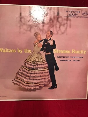 ARTHER FIEDLER Waltzes by the Strauss Family Vinyl 33 LP Album VG+ Mono 1956 - Image 1 of 4
