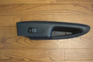 2014 HONDA CR-Z OEM Front Right Passenger Window Switch Black Bezel Trim - Picture 1 of 7