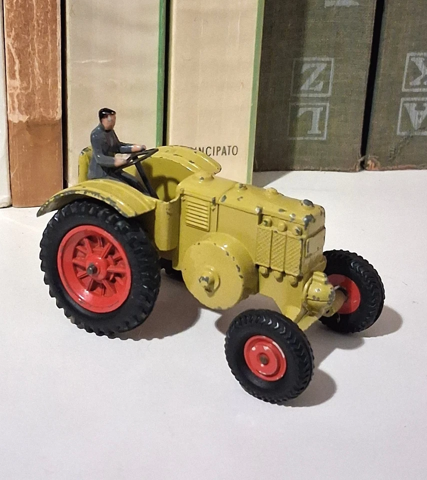 Märklin 8029 Lanz trattore agricolo beige vecchia versione ghisa 6556 - Immagine 1 di 4