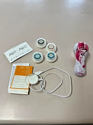 Clarisonic Mia 2 com carregador, 5 cabeças, levemente usado - Imagem 1 de 4