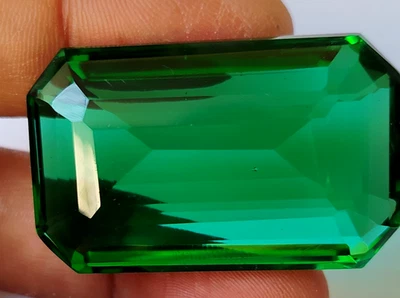 Large Green Colombian Emerald 124 Ct. Emerald Cut Loose Gemstone Gift for Women - Image 1 of 4