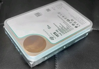 Seagate Exos X20 (7200RPM, 3,5 Zoll, SATA) 18TB Interne Festplatte -... - Bild 1 von 4