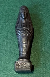 Attraktive schwarze Stein Harz Königin Ushabati Replik des alten Ägypten.  - Bild 1 von 5