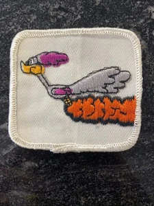 Vintage Looney Tunes Roadrunner Sew On Embroidered Patch - Picture 1 of 2
