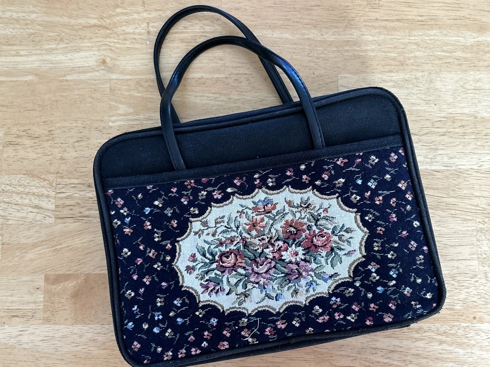 Vintage Floral Rose Tapestry Bible Cover Book Carrying Case Handles And Pockets - image 1 of 4