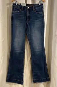 Wrangler Retro Women's Medium Wash High Rise Trouser Leg Premium Jeans 29x34 NWT - Picture 1 of 8