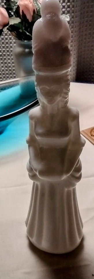 雅芳老式/复古1972年维多利亚女士不可原谅沐浴油5盎司全新无标签空瓶  — 第 1/1 张图片