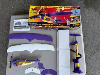 Air Hogs Air Pressure Engines Sky Shark vintage hog - Image 1 of 4