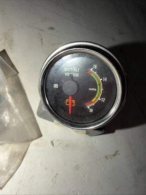 Stewart Warner Electrical Voltmeter gauge 827975 - Image 1 of 4