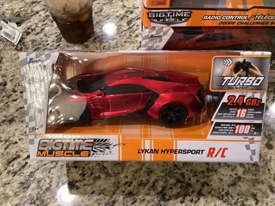 1:24 Jada R/C Bigtime Muscle 1:24 Lykan Hypersport - Sin abrir Foto 1 de 4