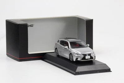 1:43 Kyosho Lexus CT200h F Sport nero/platino argento Me 03656PS2 - Immagine 1 di 4