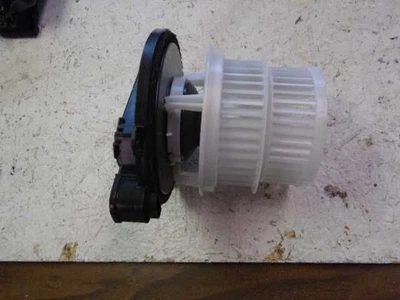 13 14 15 LEXUS GS350 BLOWER MOTOR 670766 - Image 1 of 4