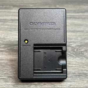 Olympus LI-41C Li-Ion Charger Good condition Tested - Picture 1 of 3