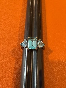 Vintage Sterling Silver Ring w/ Aqua Blue Crystals or Stones Size 8 - Picture 1 of 10