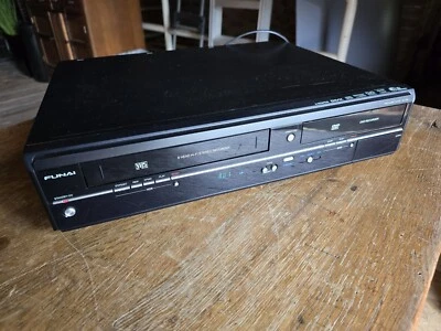 Funai WD6D-M100 VHS DVD VIDEO CASSETTE Recorder mit HDMI  - Bild 1 von 4