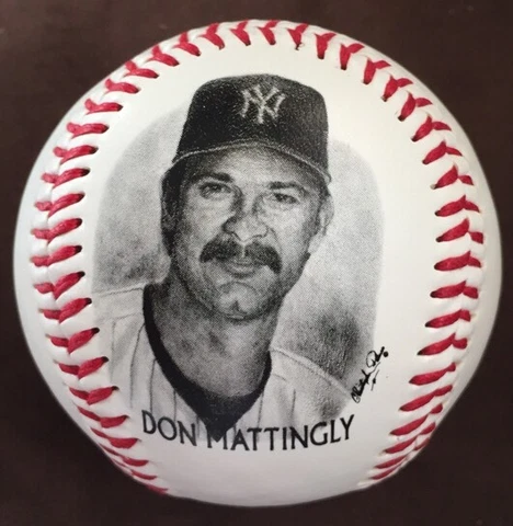 DON MATTINGLY 1996 BURGER KING Promo Photo Ball New York YANKEES SGA BASEBALL Cover