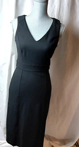 WhiteW House Black Market Womens V-Neck Black Cocktail Party Dress Size 2 Fitted - Picture 1 of 5