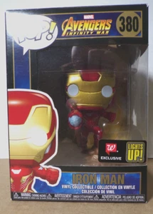 Iron Man Marvel Avengers Funko Iluminado #380 Caja Desgaste 042325DMT - Imagen 1 de 6