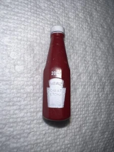 Vintage 2000 HEINZ Tomato Ketchup Miniature Condiment Retro Bottle Pin 2160 - Picture 1 of 7