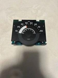 1988 - 1994 Chevy Gmc C/K1500 2500 Silverado GMC Gauge Cluster Speedometer Gauge - Picture 1 of 3