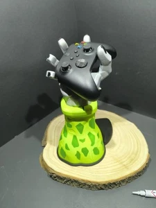 Universal Controller Halter Cell`s Arm - Dragon Ball Z - Bild 1 von 4